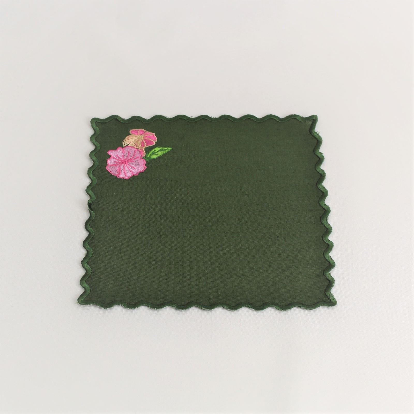 Guardanapo Cocktail Ondas Bordado Flor