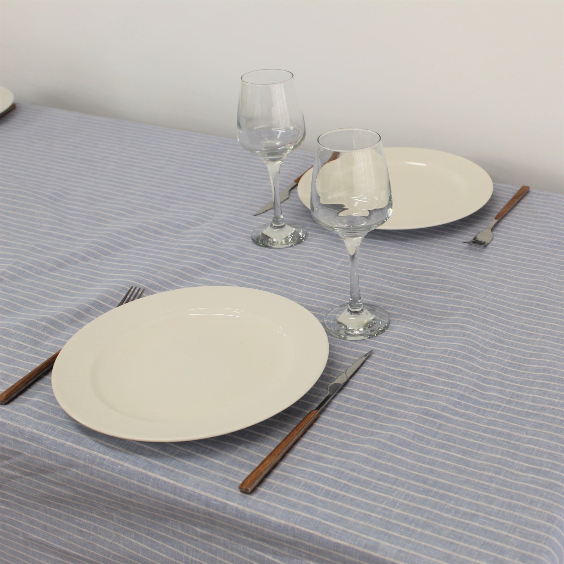 Toalha de Mesa Linho Blue Stripes