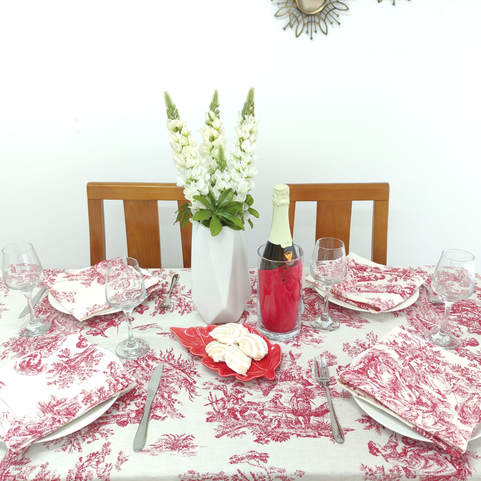 Toalha de Mesa Linho COL Toile de Jouy Red Ponto Aberto