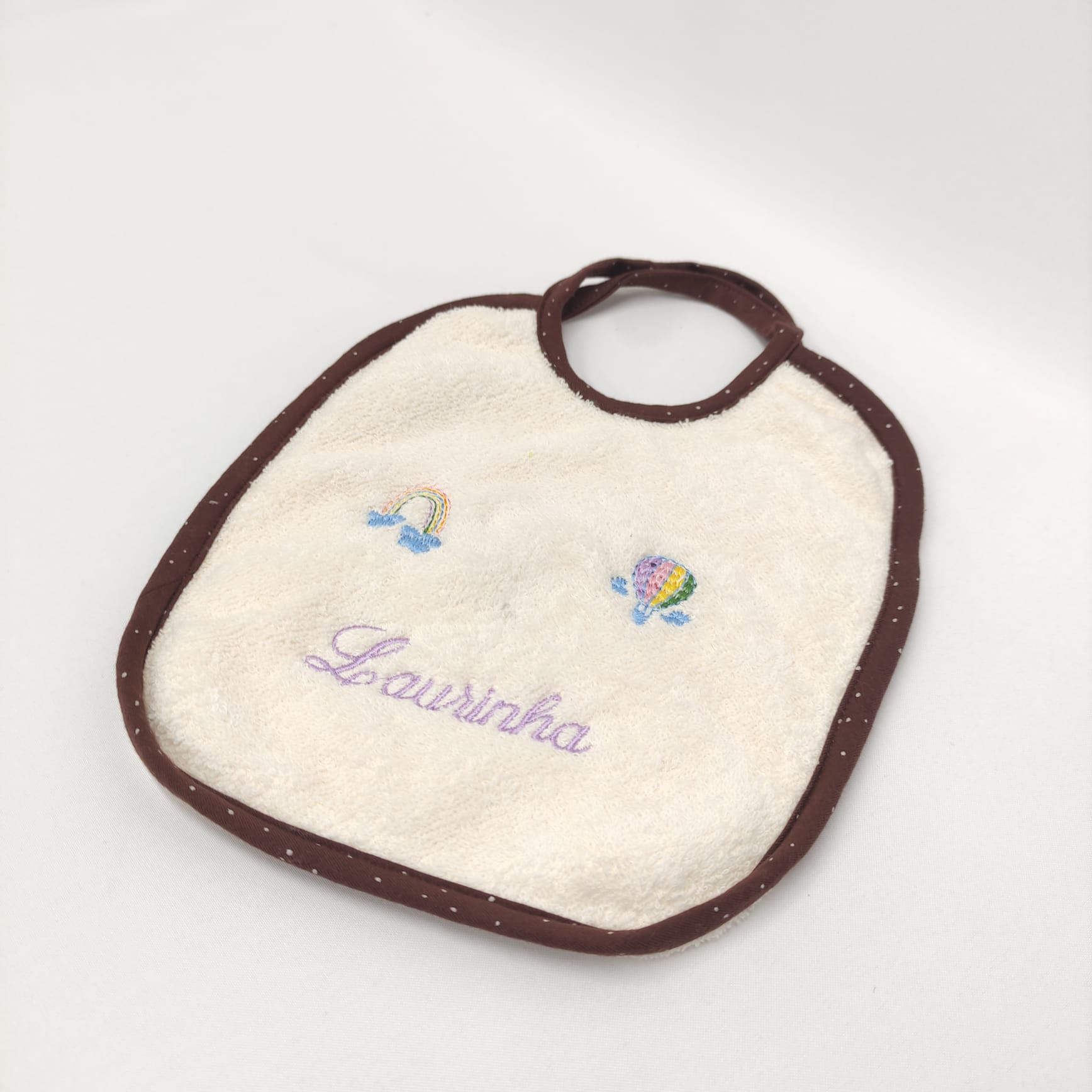Babete Felpo Arco-Íris Personalizado