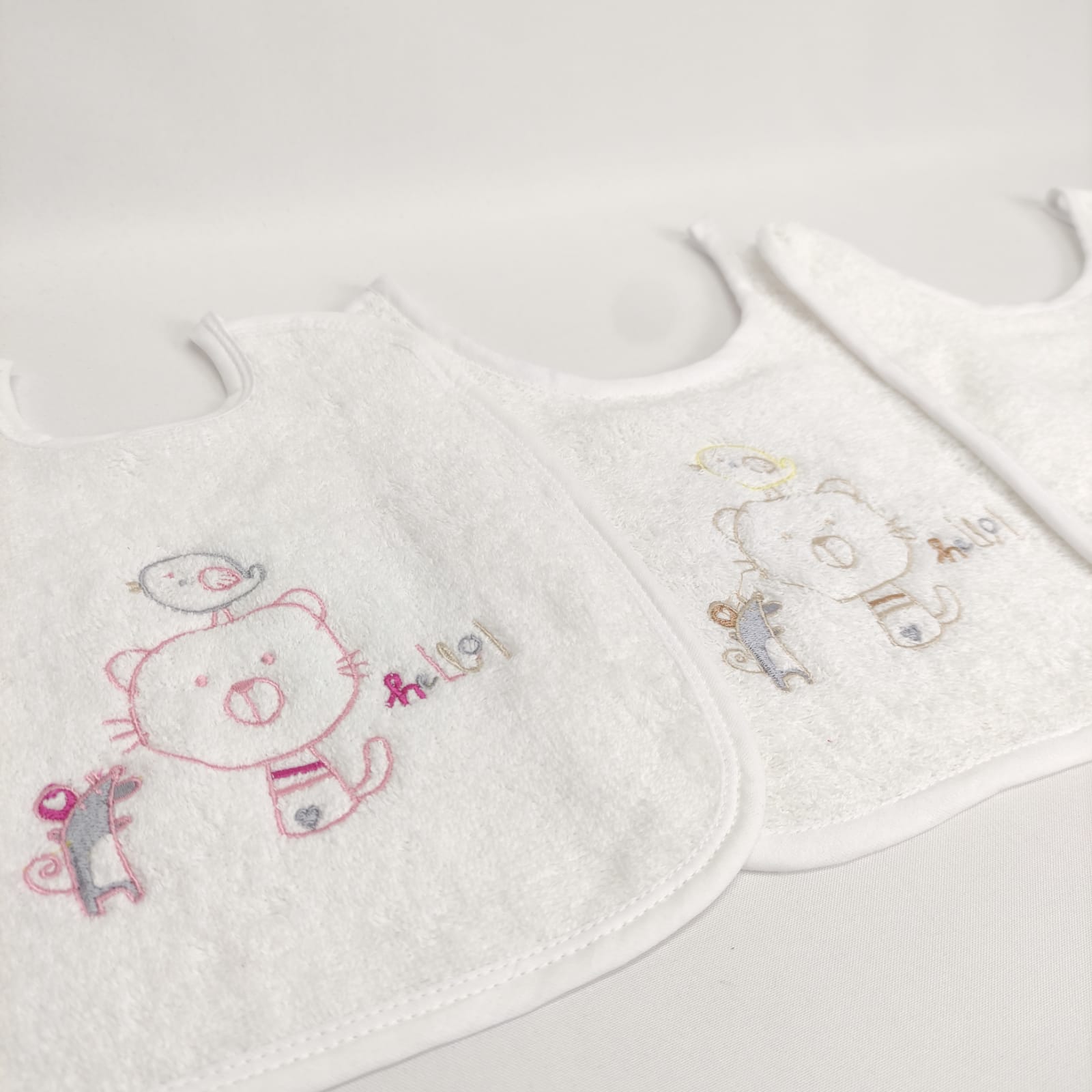 Babete Felpo Gato Personalizável