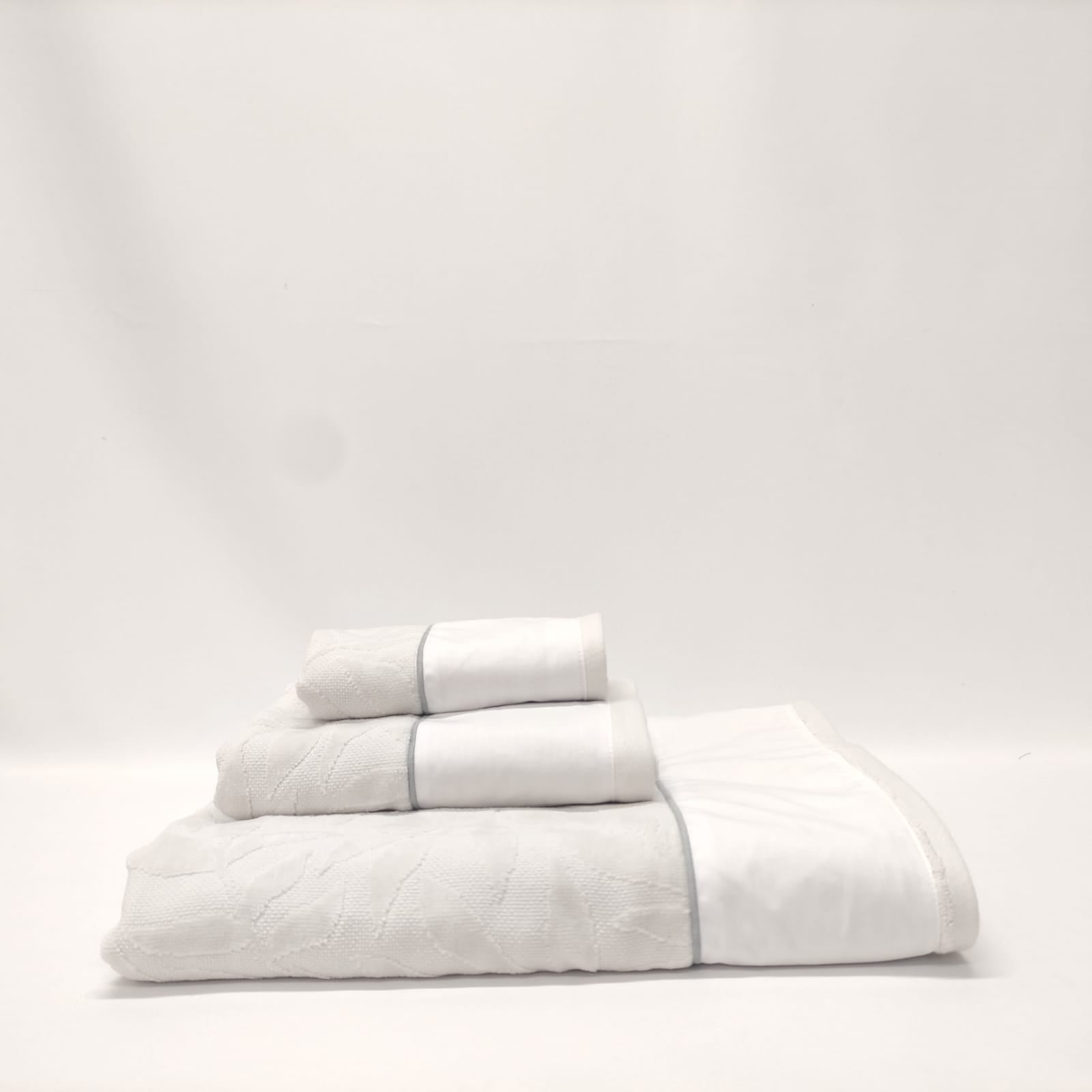 Toalhas de Banho Felpo Cinza Lazio