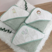 Toalha Banho Bebé Selva Personalizável
