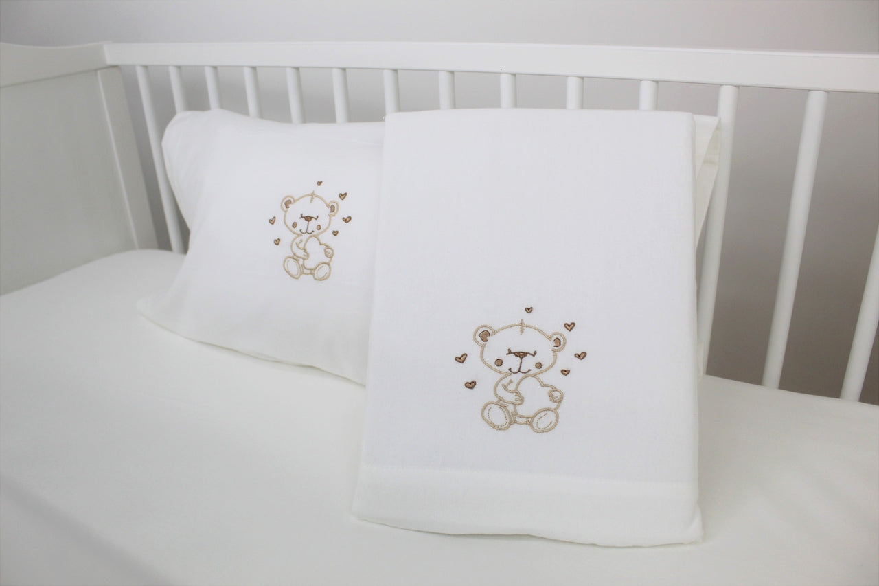 Jogo de Cama Bebé Urso e Corações Flanela