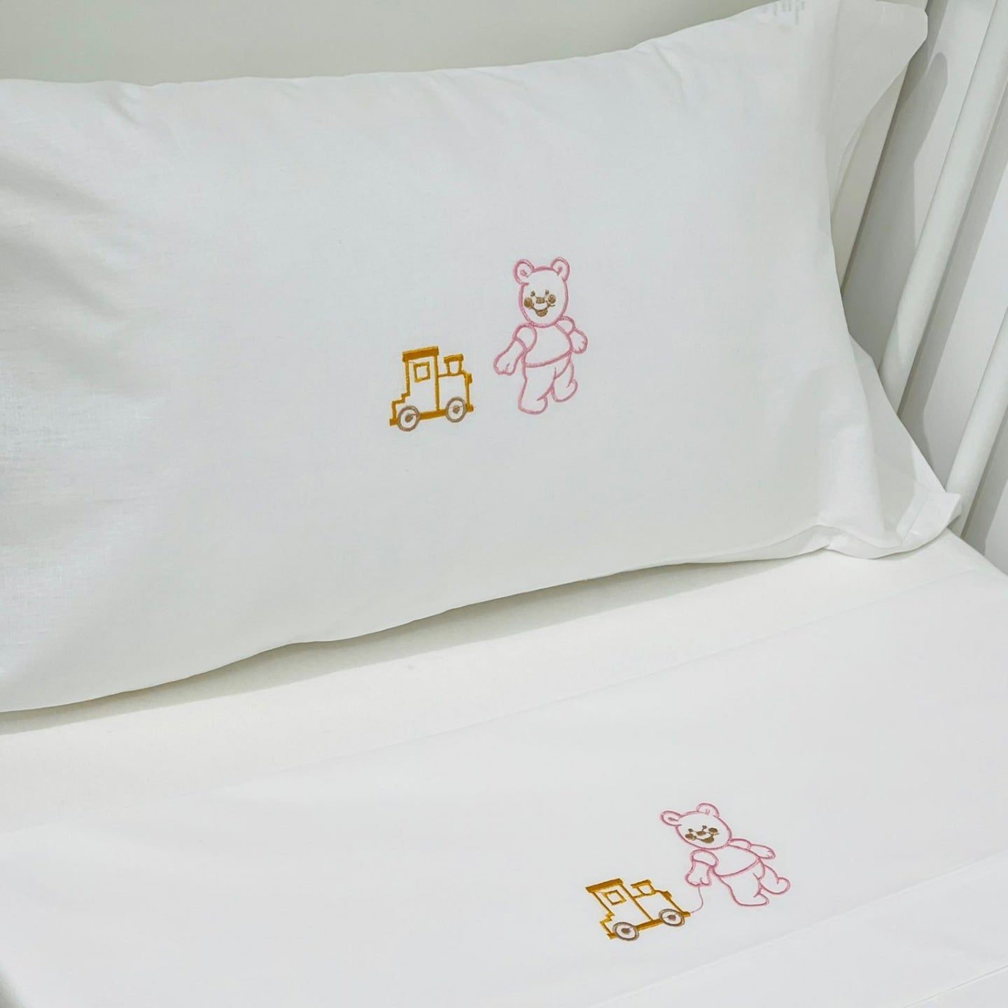 Jogo de Cama Bebé Urso Carrinho