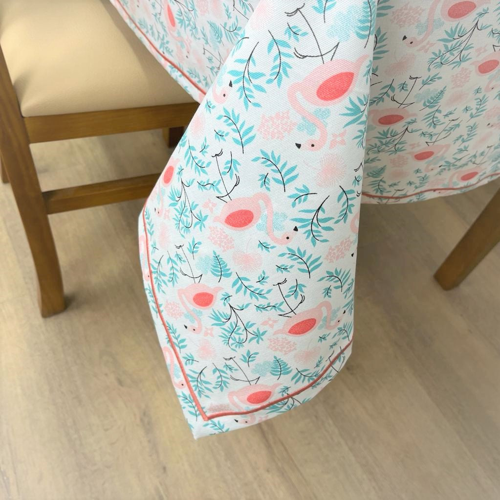 Toalha de Mesa Flamingo com Rolinho