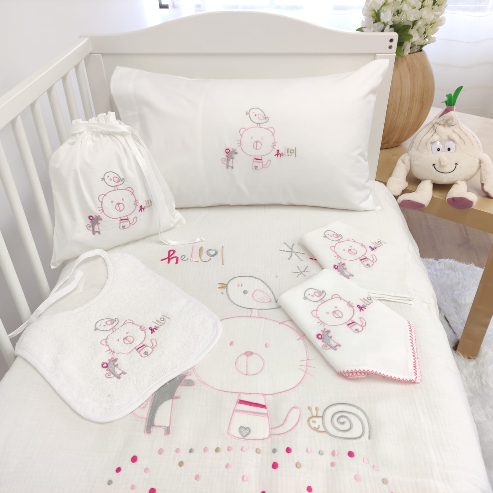 Edredão Bebé Bordado Gato