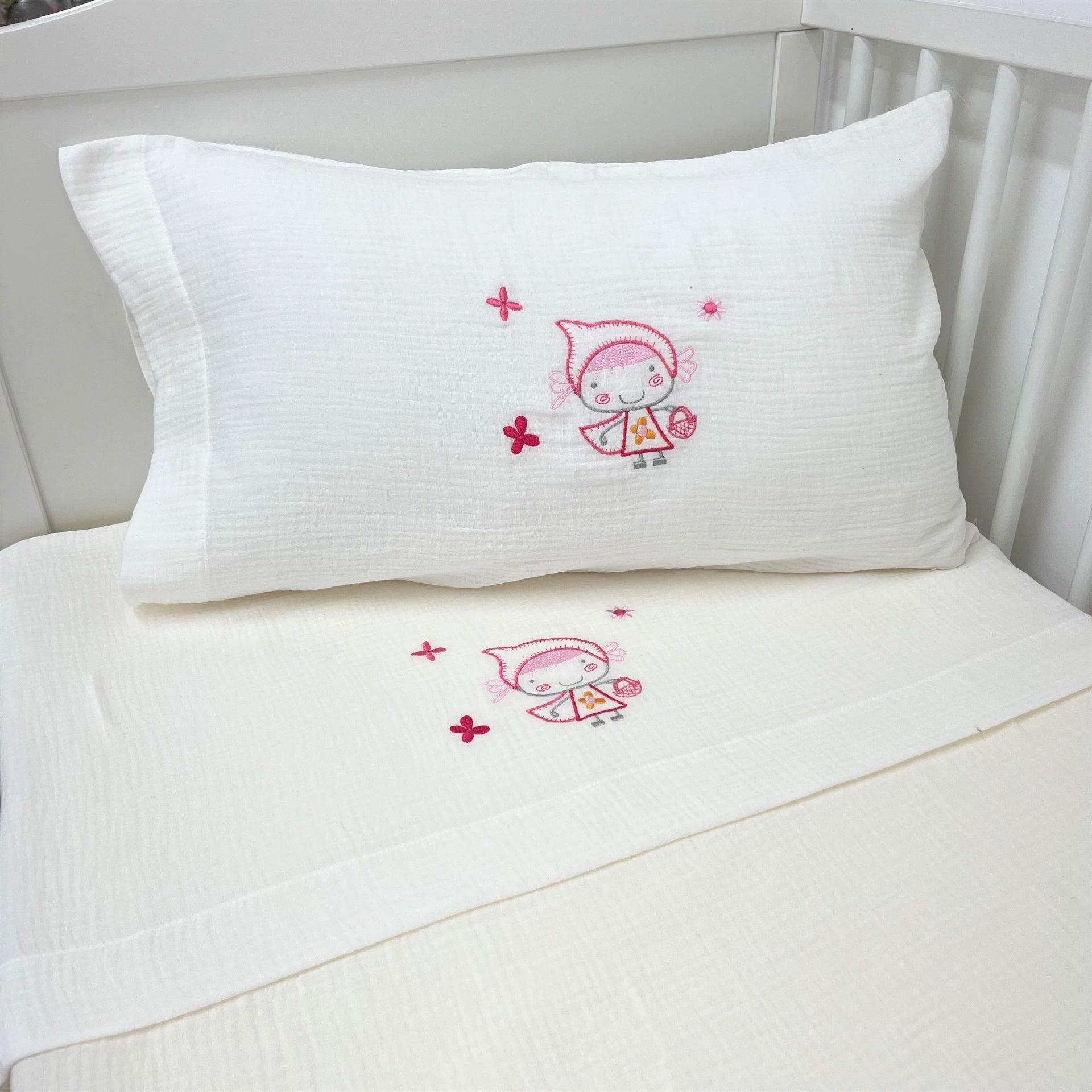 Jogo de Cama Musselina Bebé Capuchinho