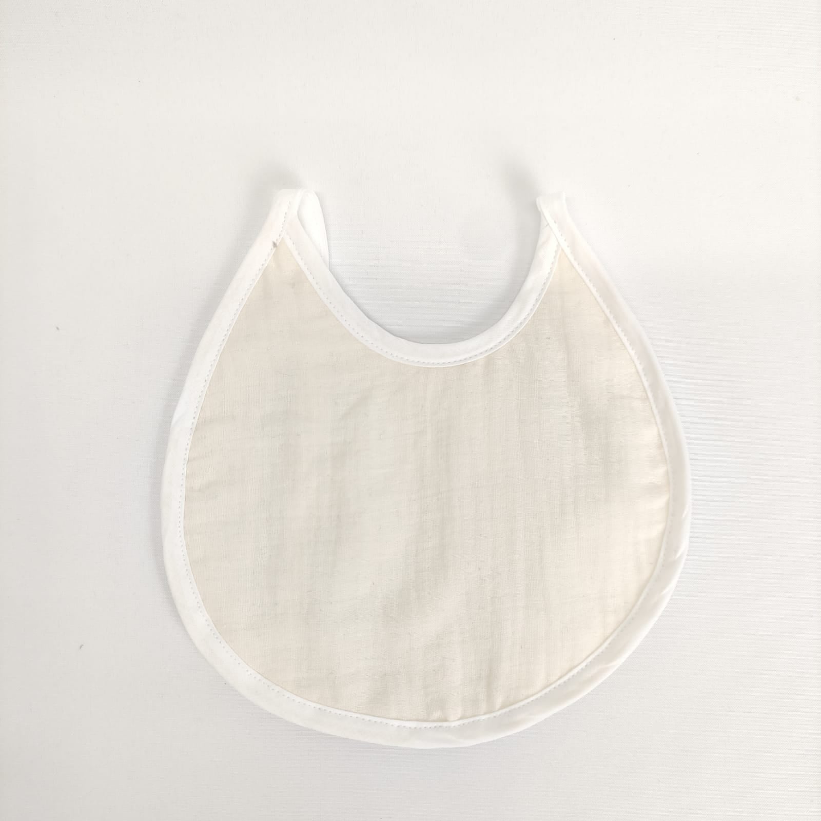 Babete Bebé Redonda Musselina