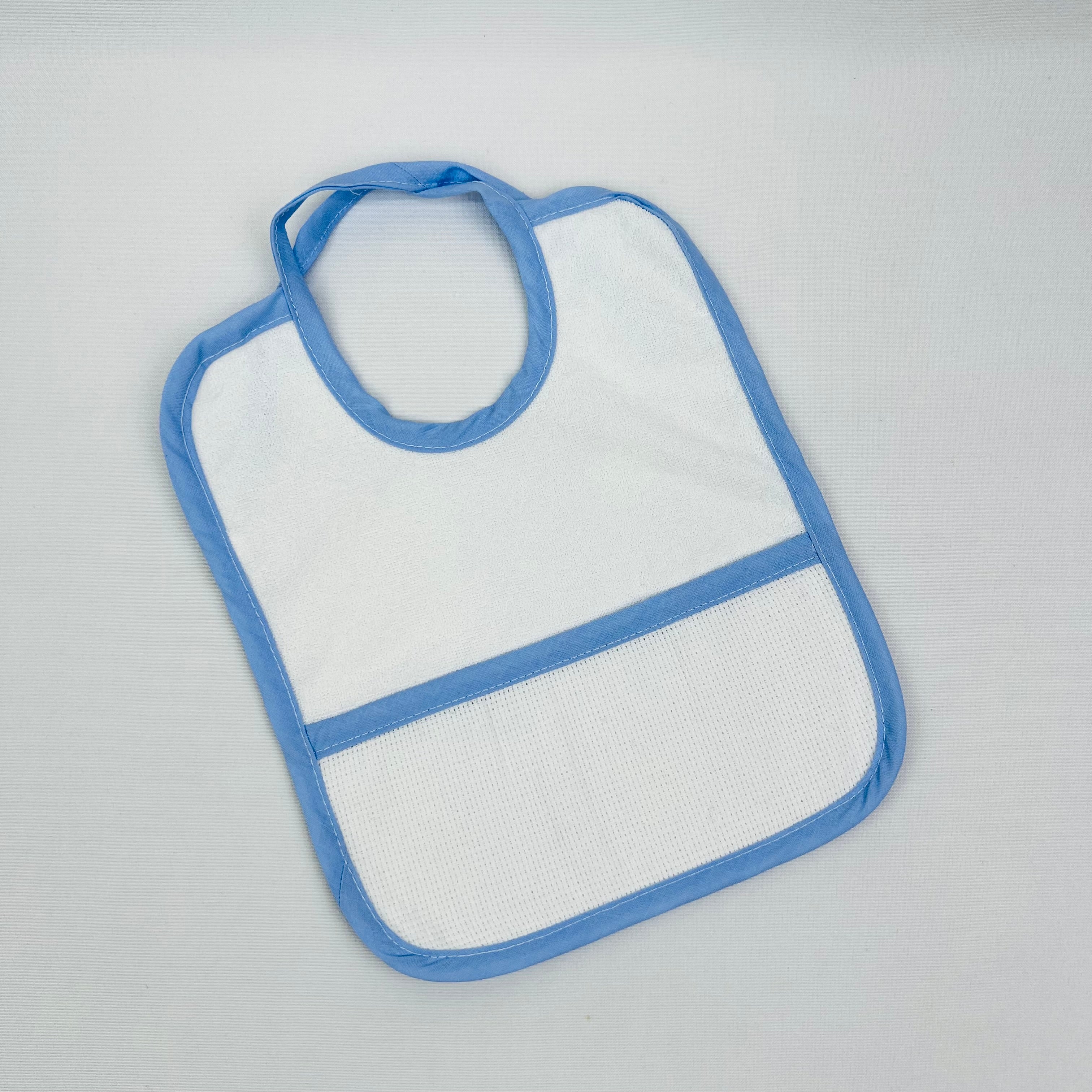 Babete Bebé Quadrada com Plástico