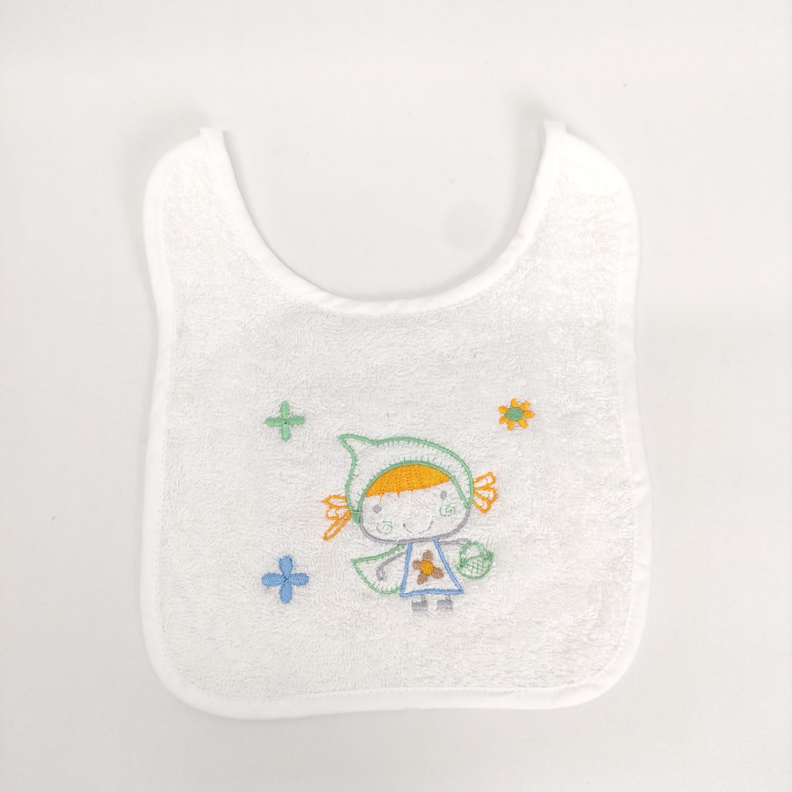 Babete Felpo Branco Capuchinho