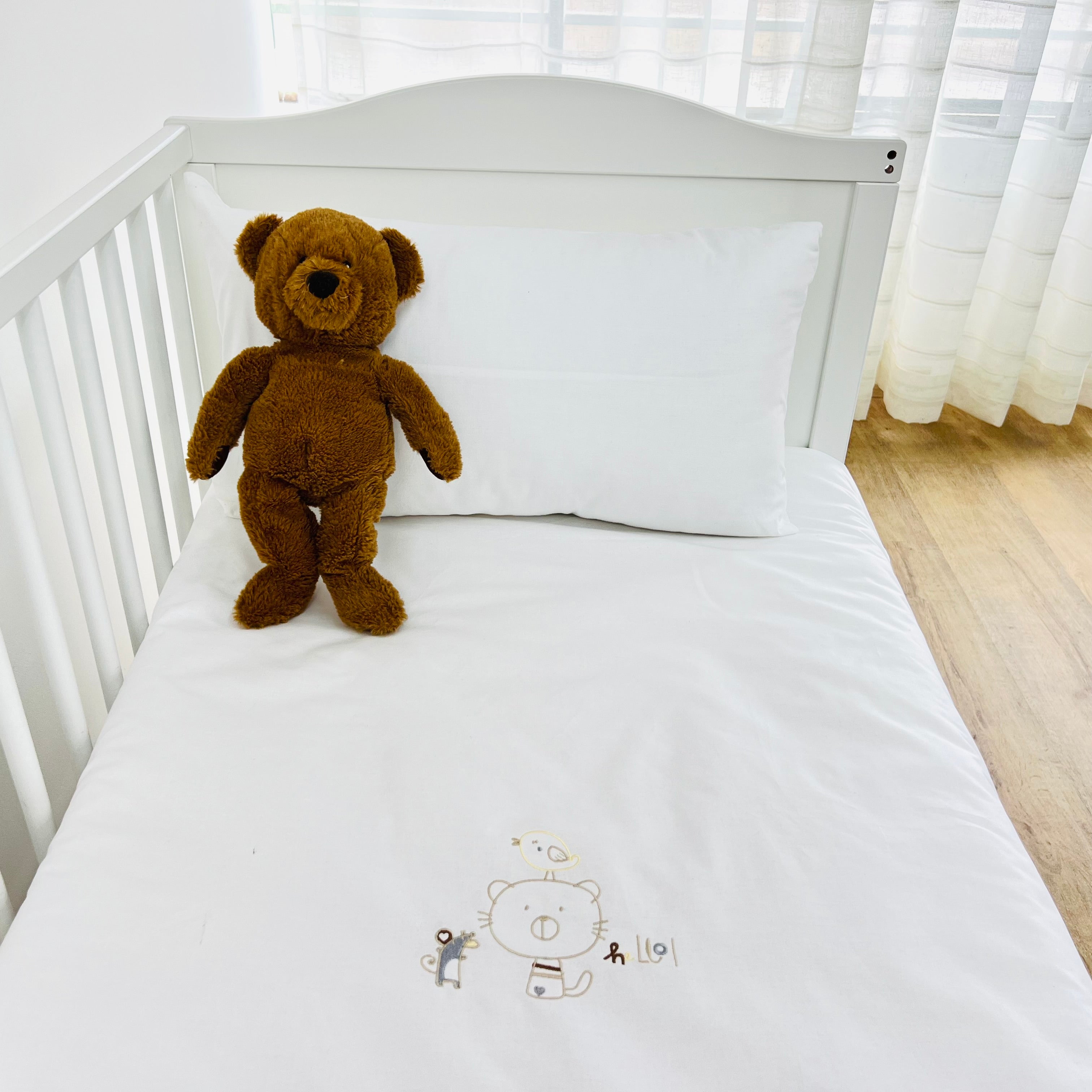 Edredão Bebé Bordado Gato