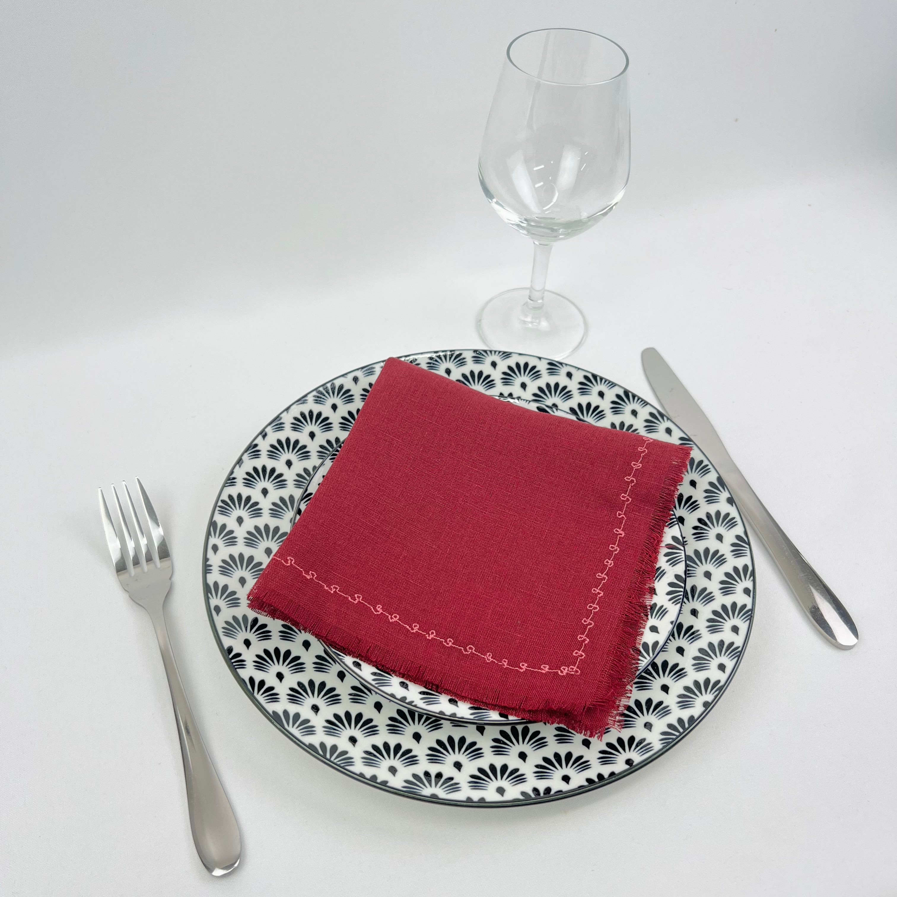 Guardanapo Bordô Ponto Nine