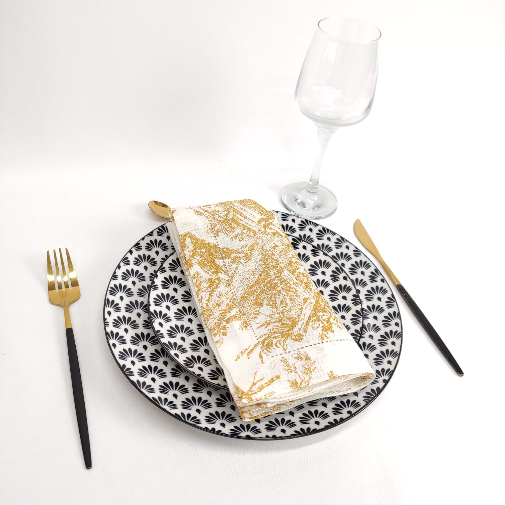 Guardanapo Linho Toile de Jouy Dourado Ponto Aberto