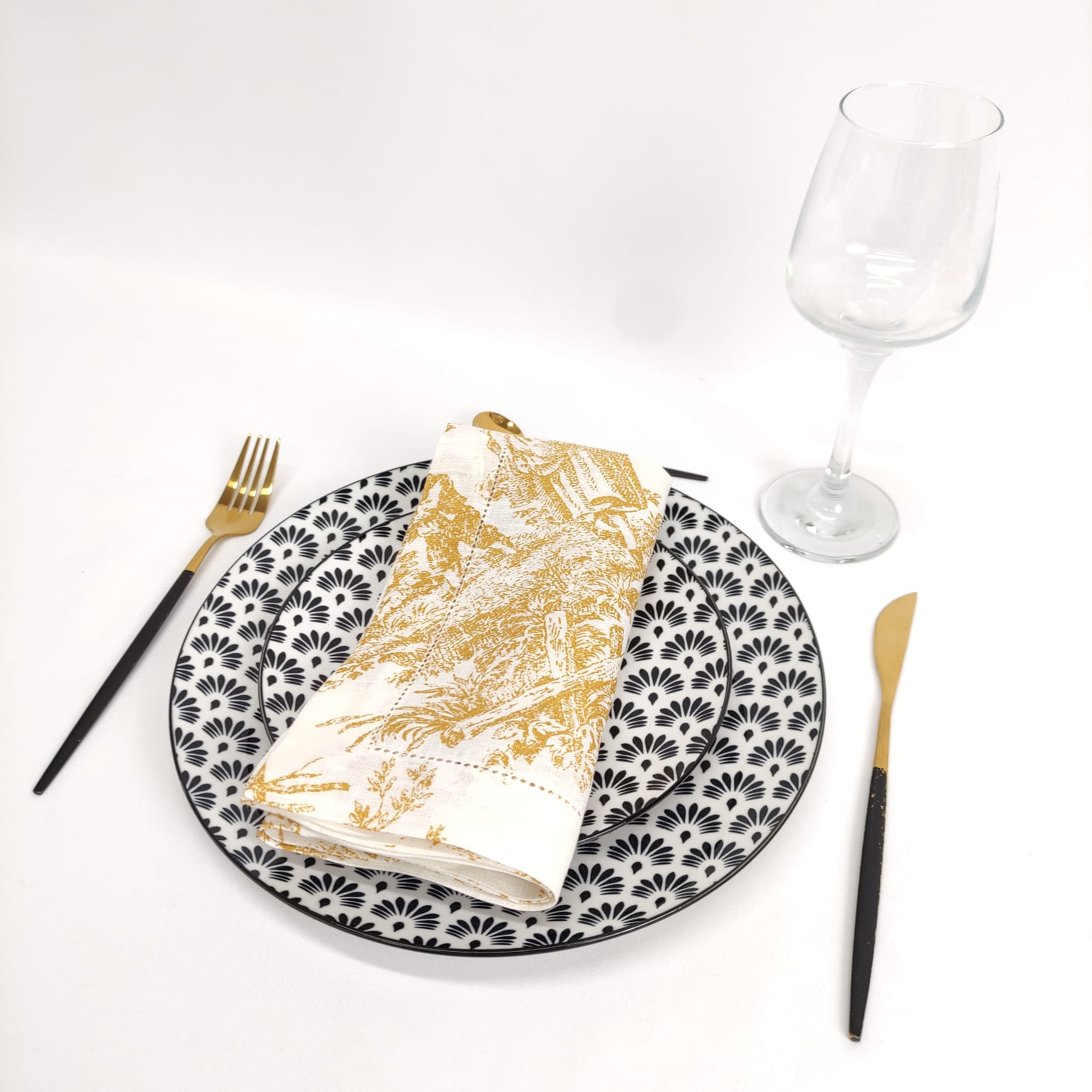 Guardanapo Linho Toile de Jouy Dourado Ponto Aberto