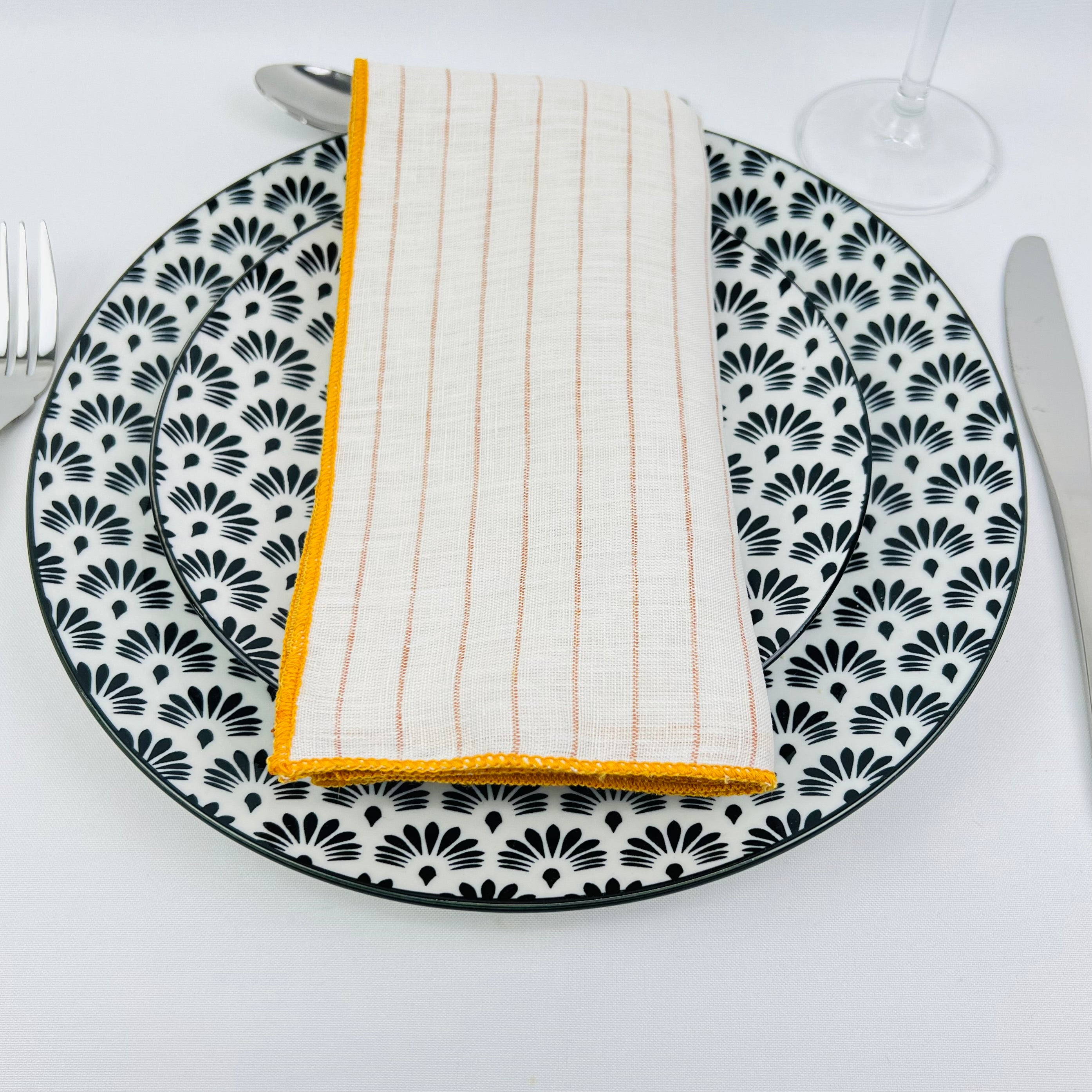 Guardanapo Rayas Overlock