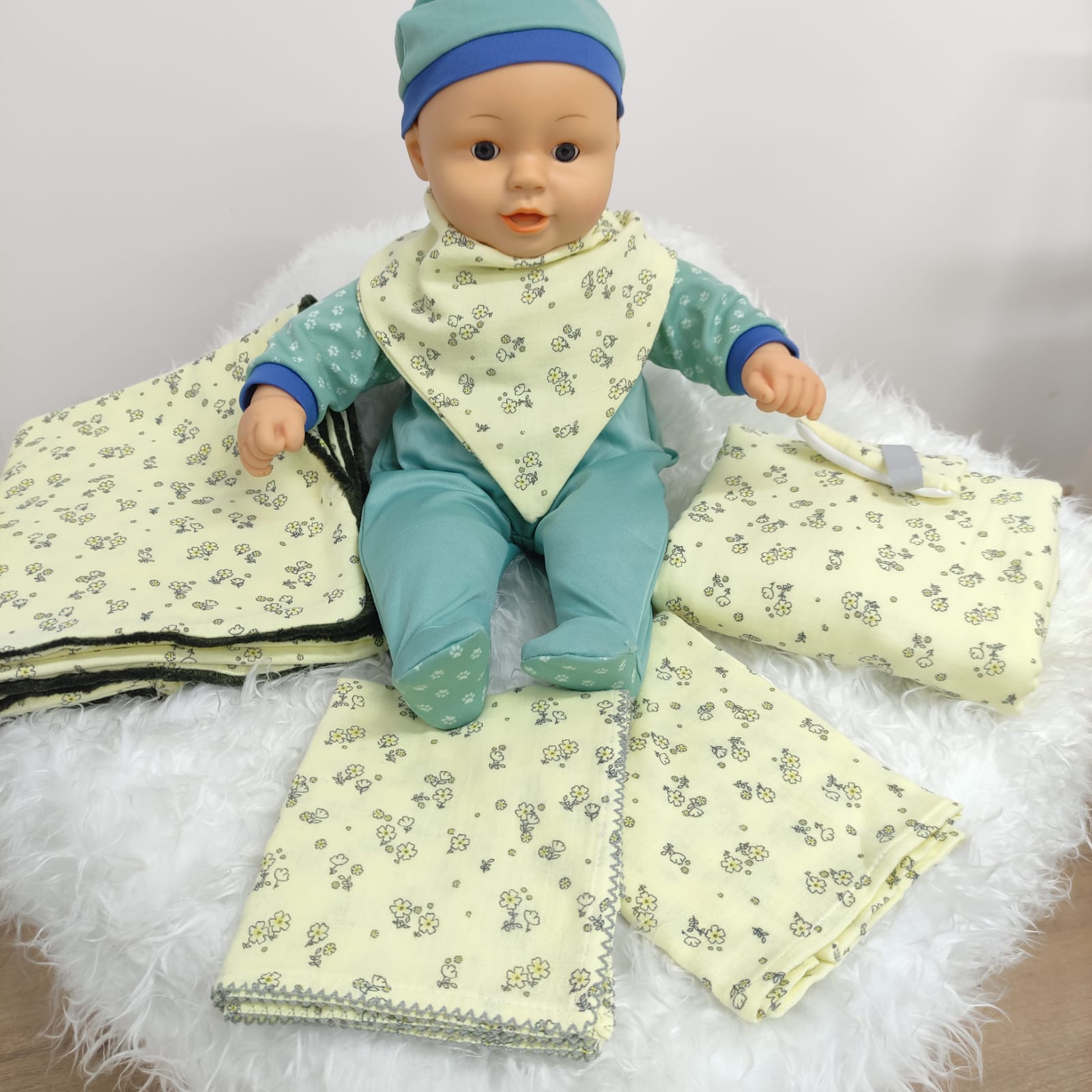 Babador com Folho Jardim