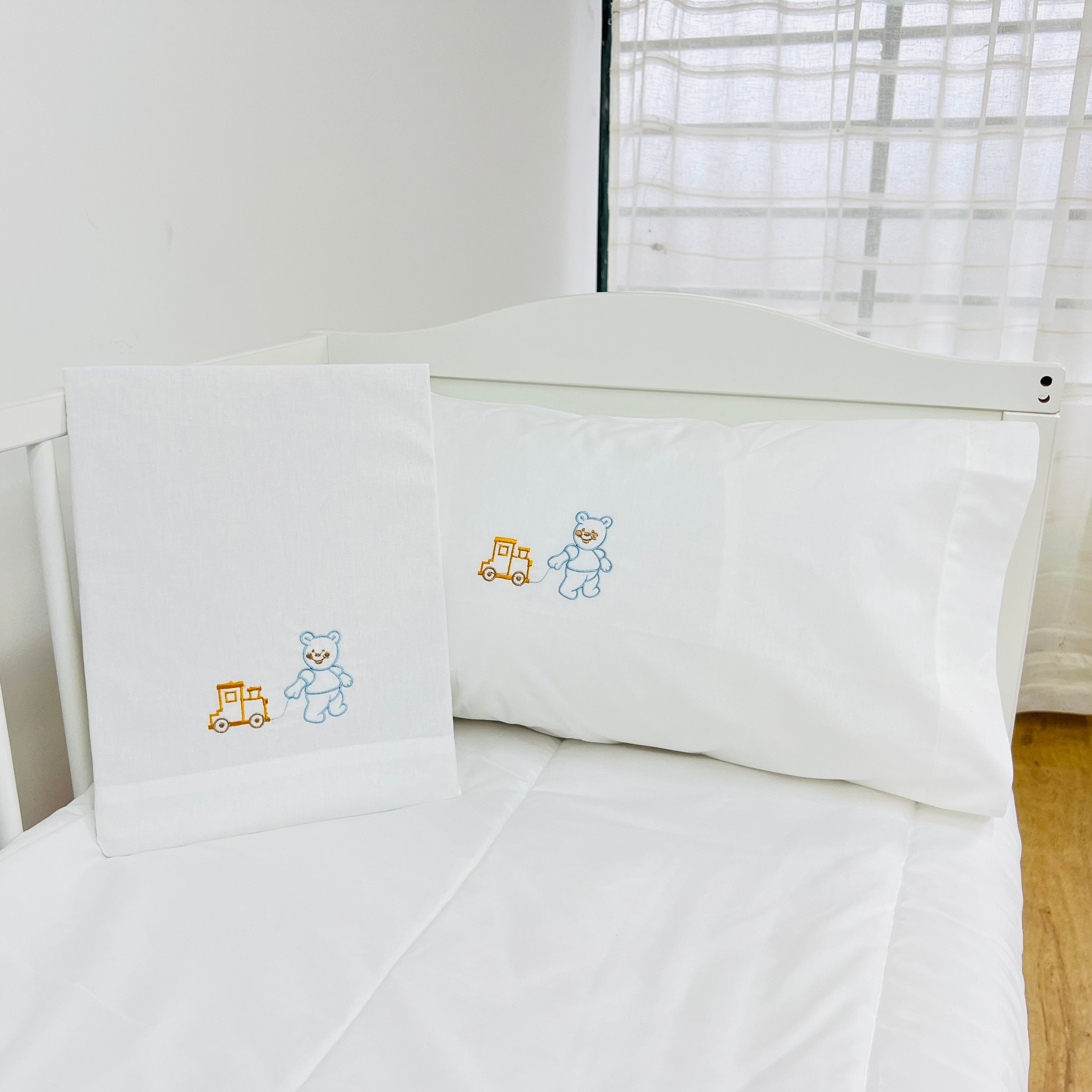 Jogo de Cama Bebé Urso Carrinho