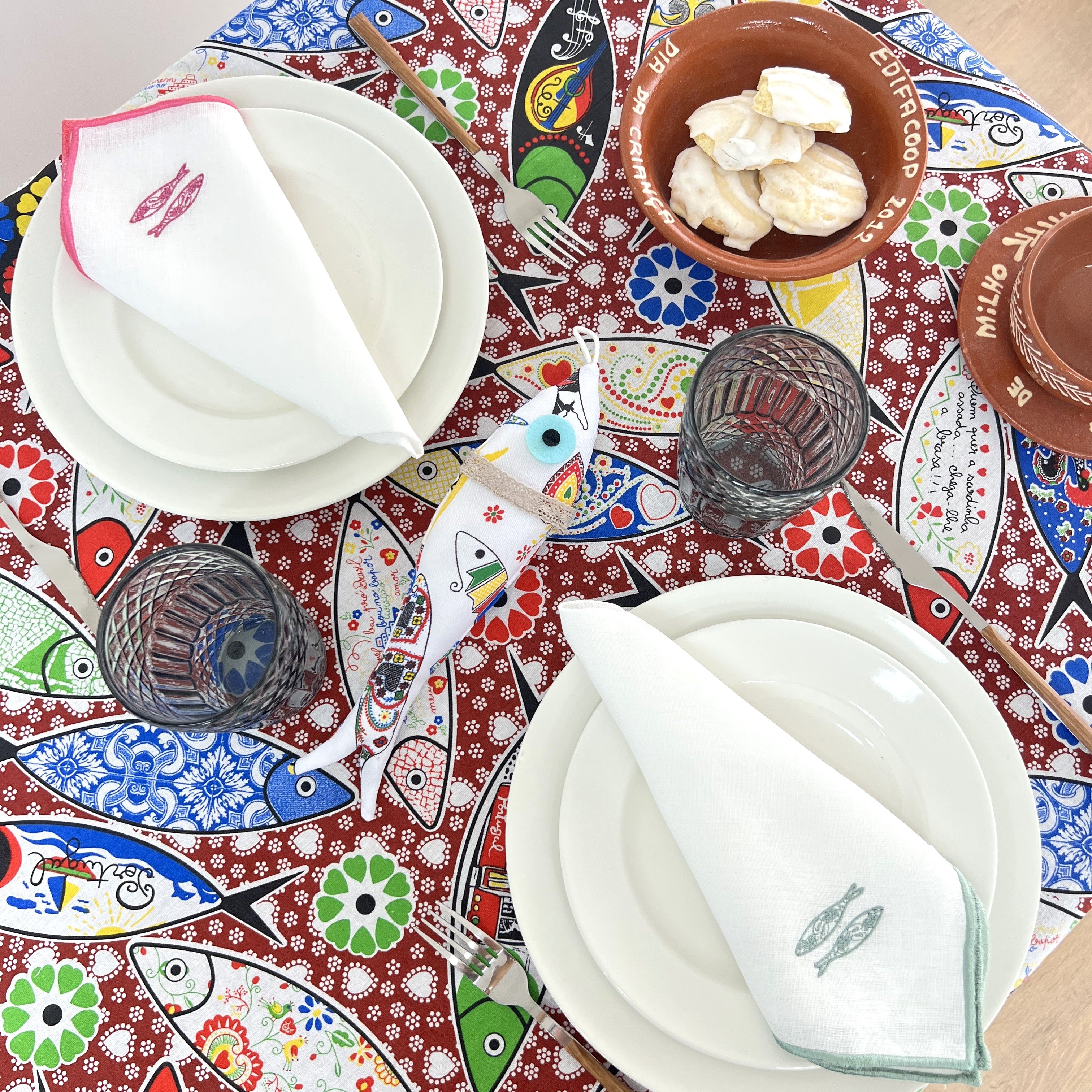 Toalha de Mesa Algodão Sardinhas