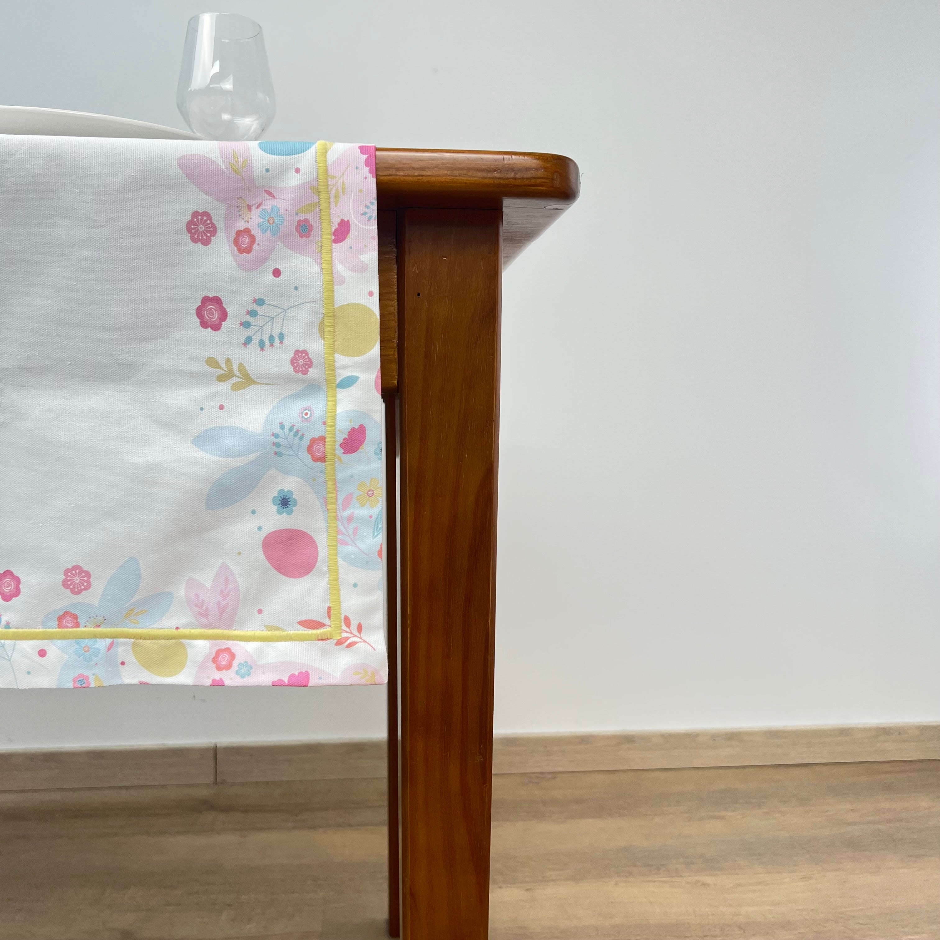 Caminho de mesa Happy Páscoa Rolinho 1R NOS