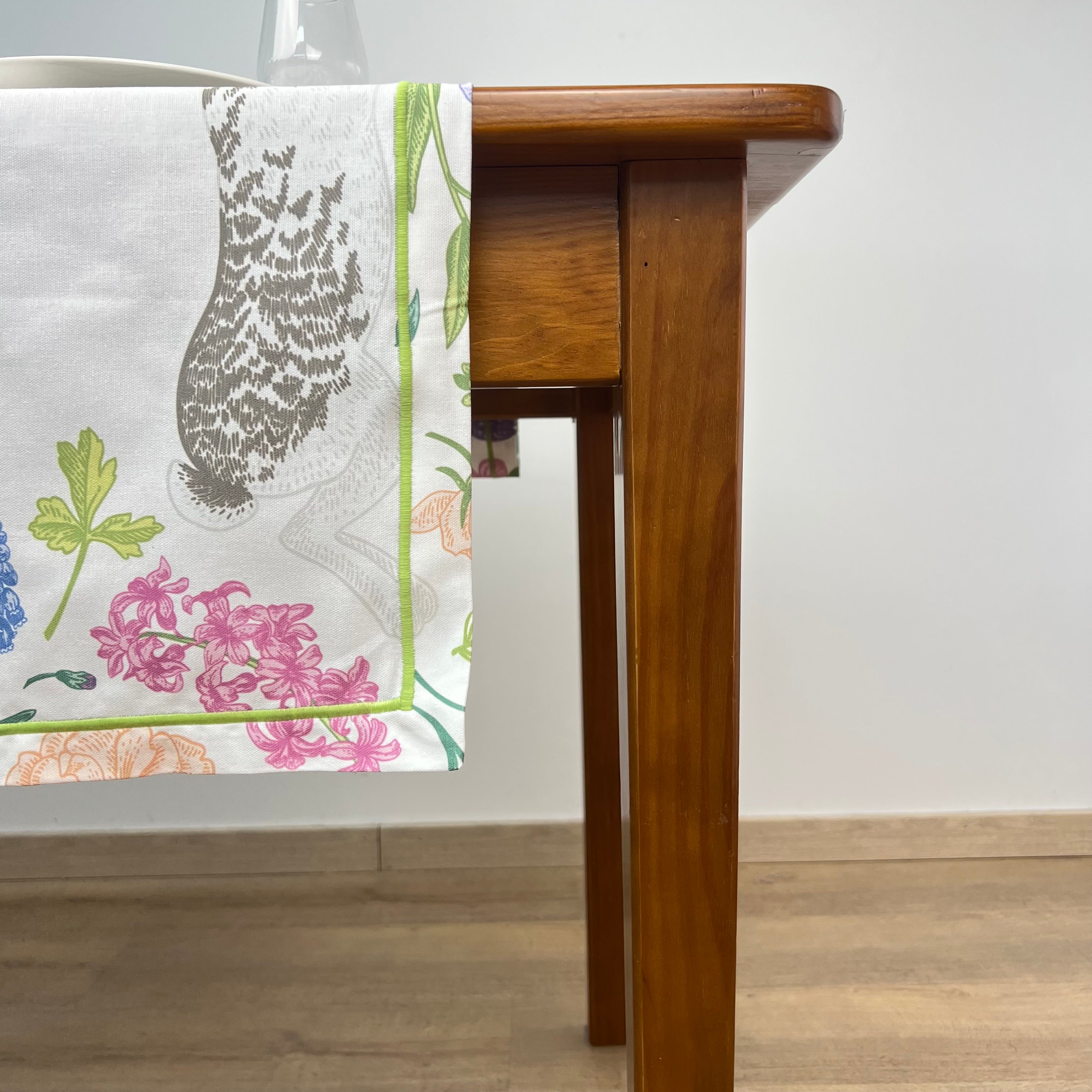 Caminho de mesa Coelho da Páscoa 1R NOS