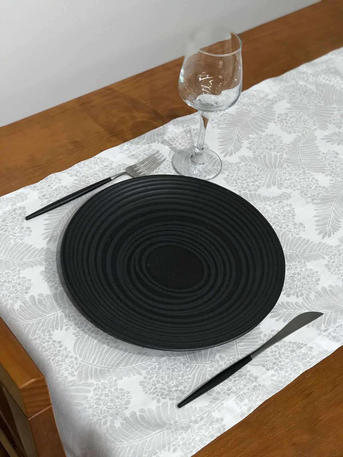 Caminho de Mesa Prata Ramo