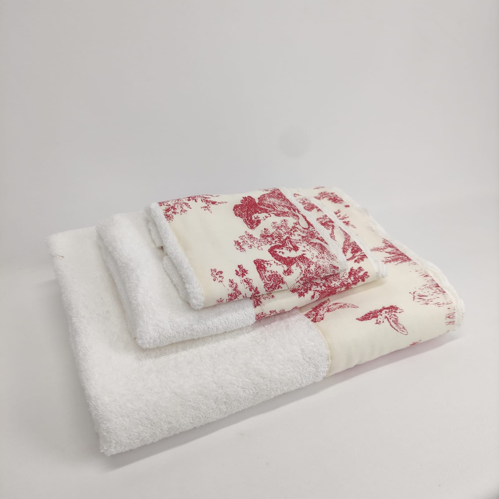 Toalha de Banho Toile de Jouy Vermelho