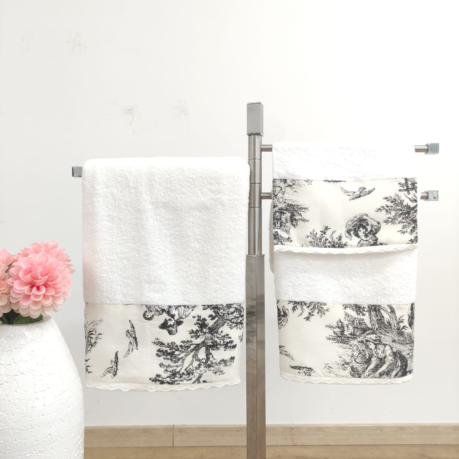 Toalha de Banho Toile de Jouy Preto