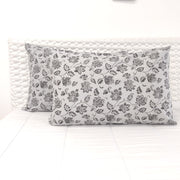 Fronha de Almofada Flanela Black Flowers