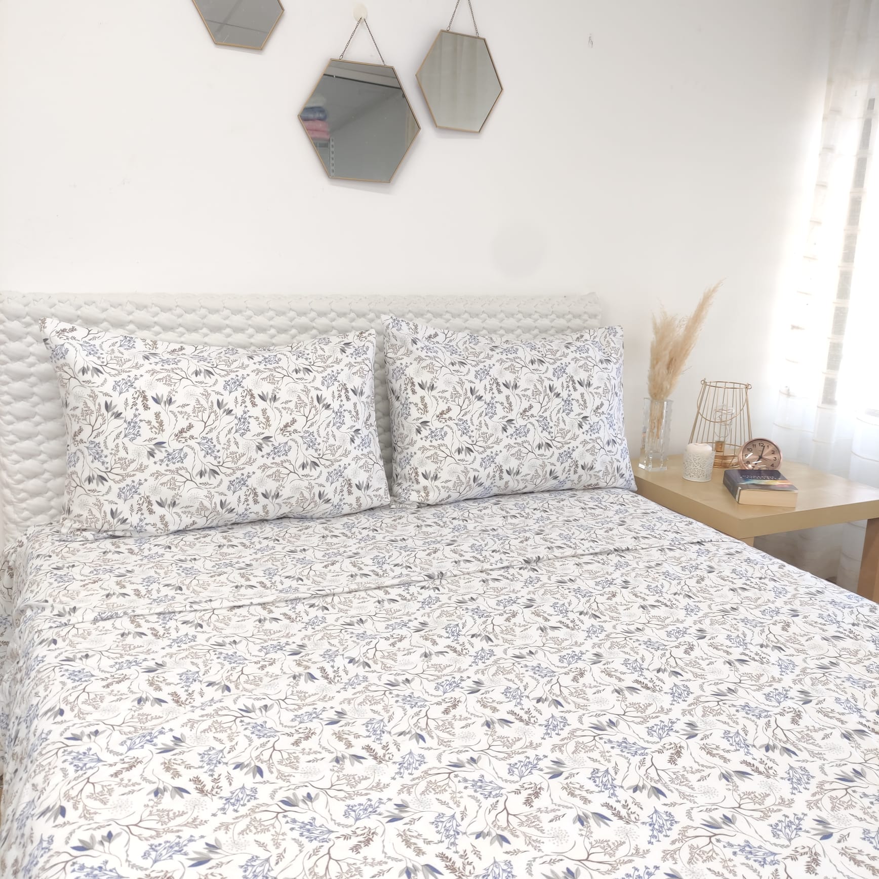 Lençol de Cima Flanela Ramos e Pétalas