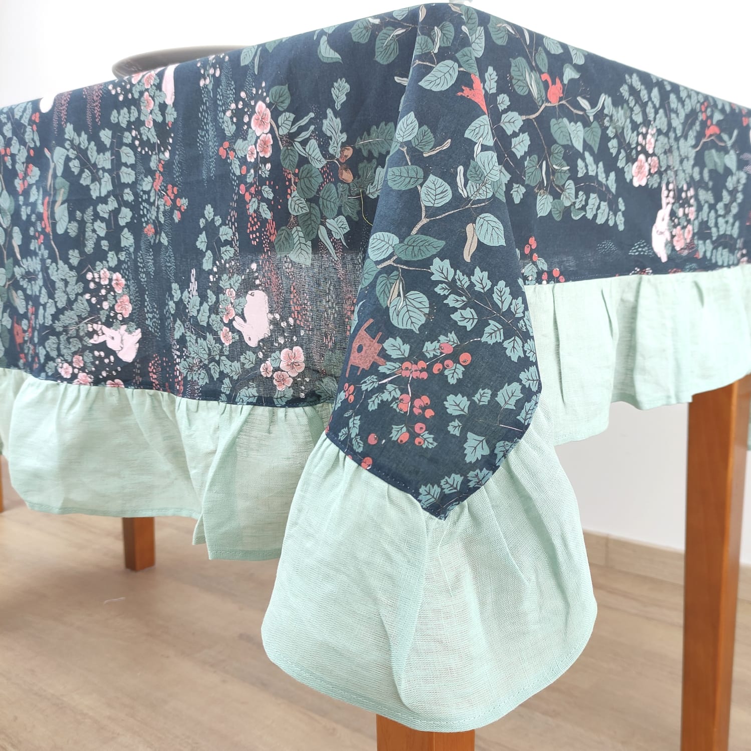 Toalha de Mesa Folho Bosque