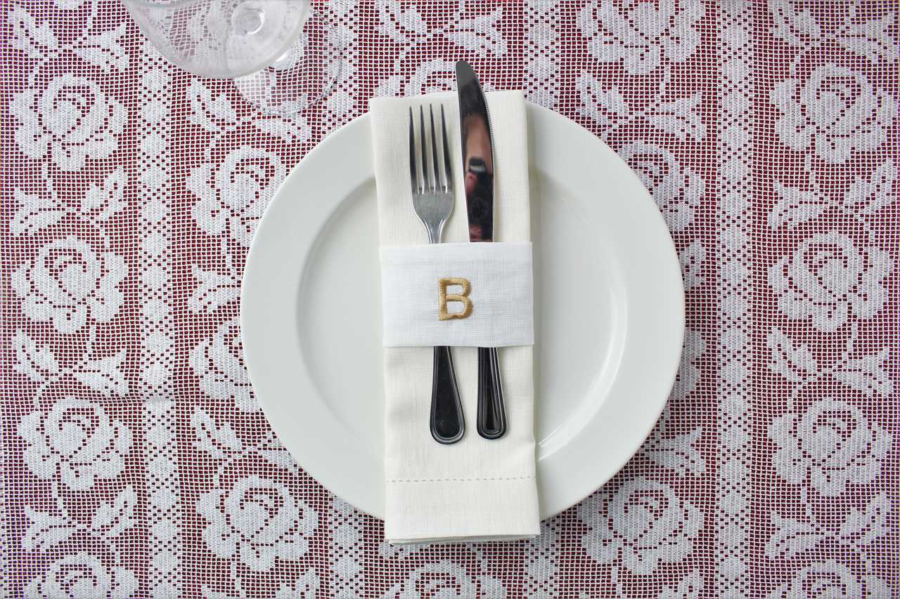 Toalha de Mesa Rendada