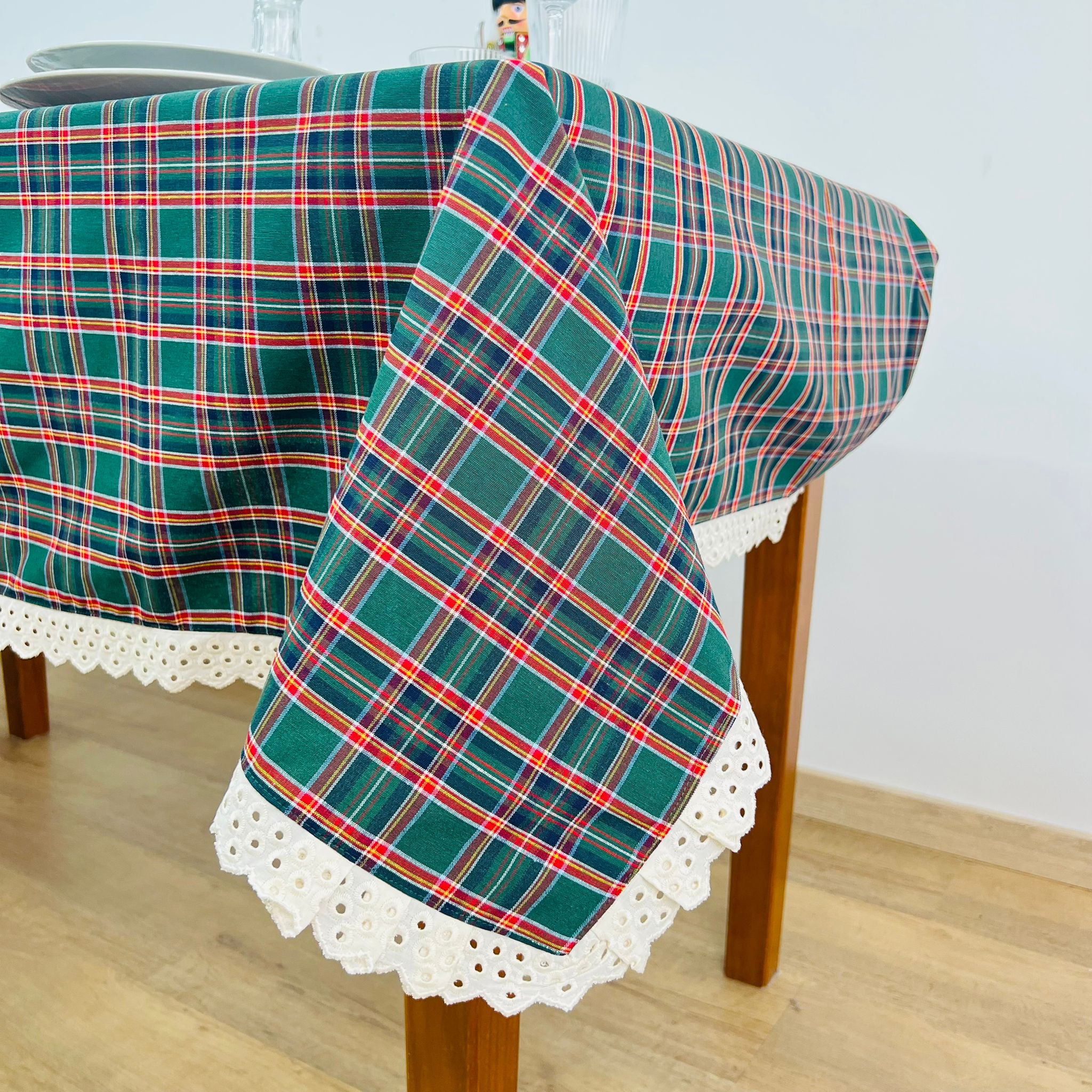 Toalha de Mesa Panatone Renda