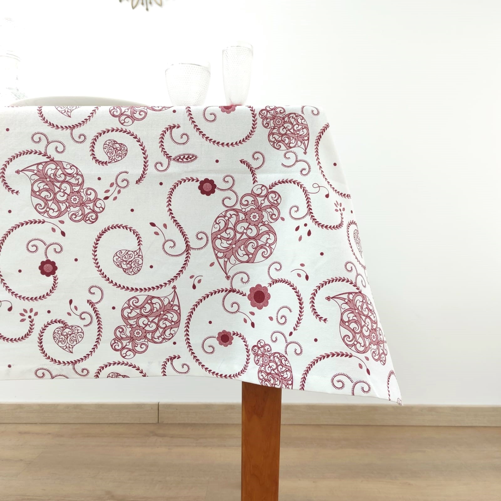 Toalha de Mesa Viana Red BI