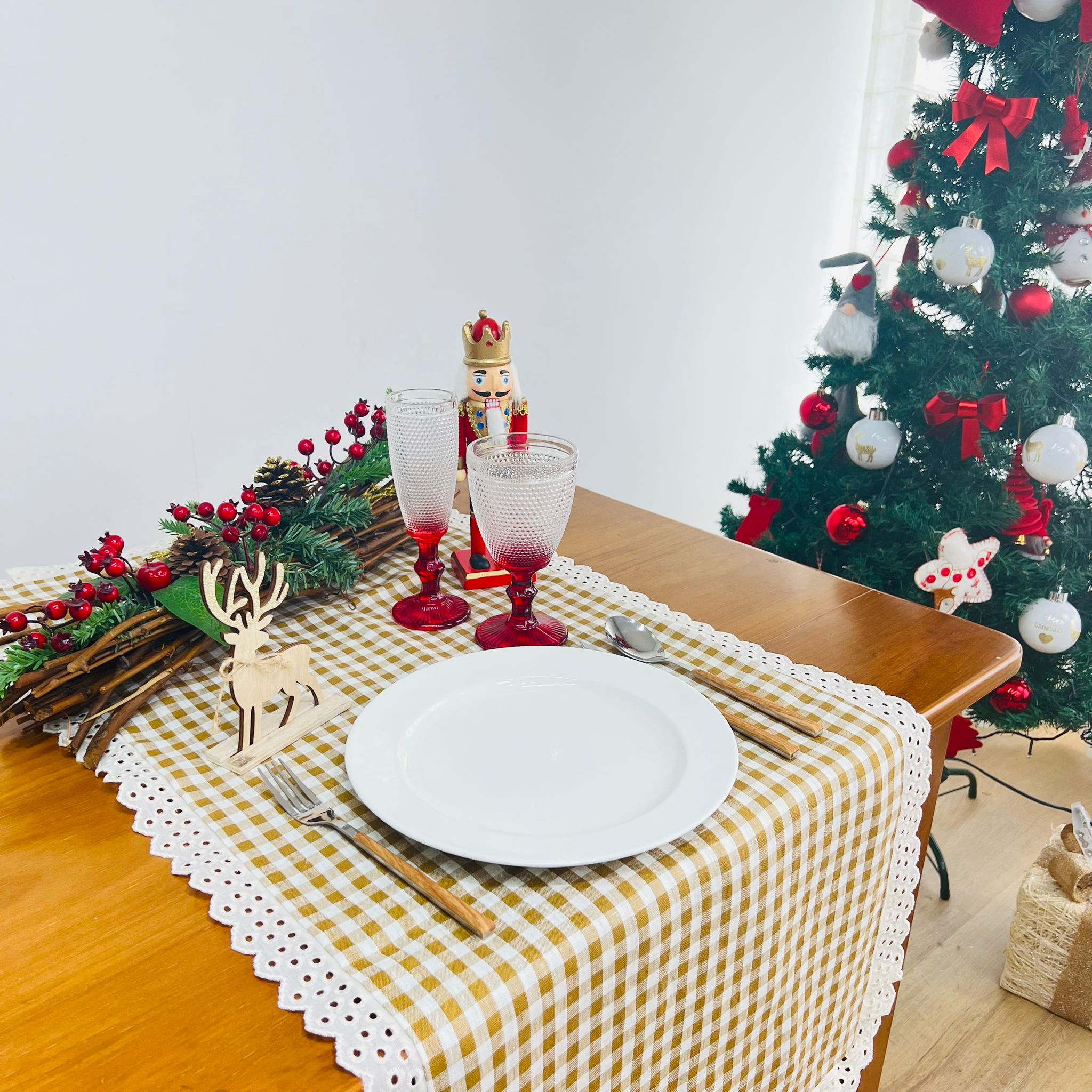 Caminho de Mesa Vichy Renda