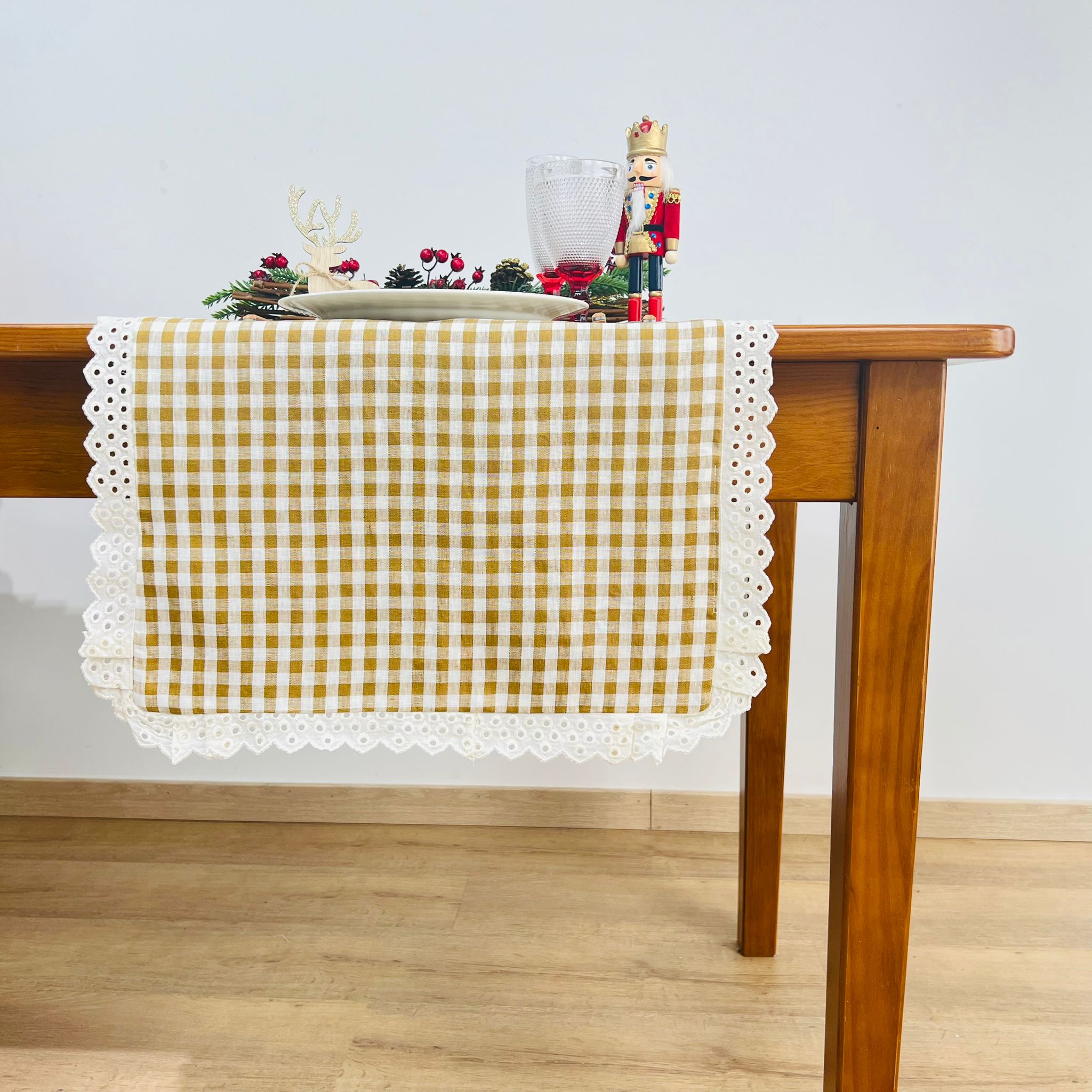 Caminho de Mesa Vichy Renda