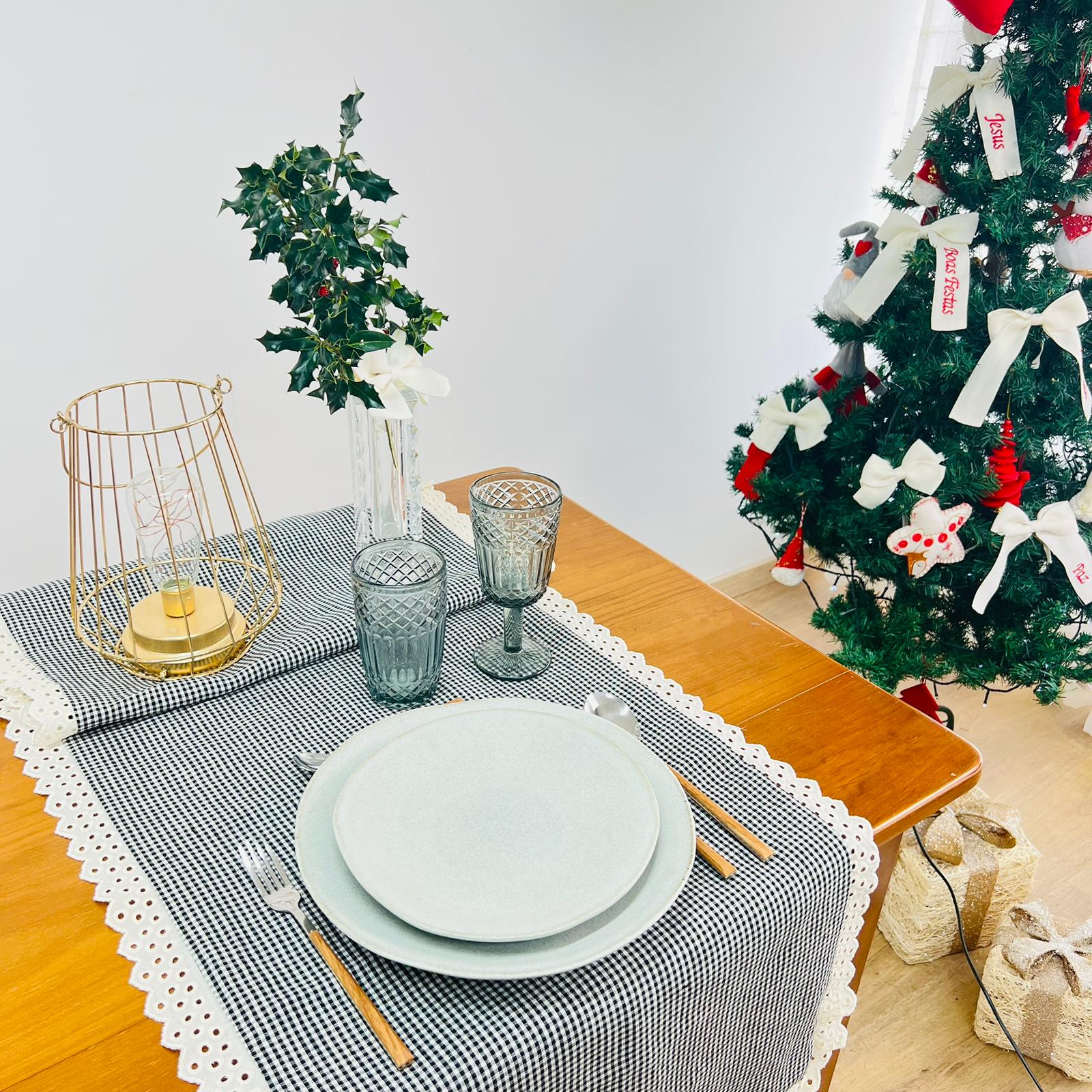 Caminho de Mesa Vichy Renda