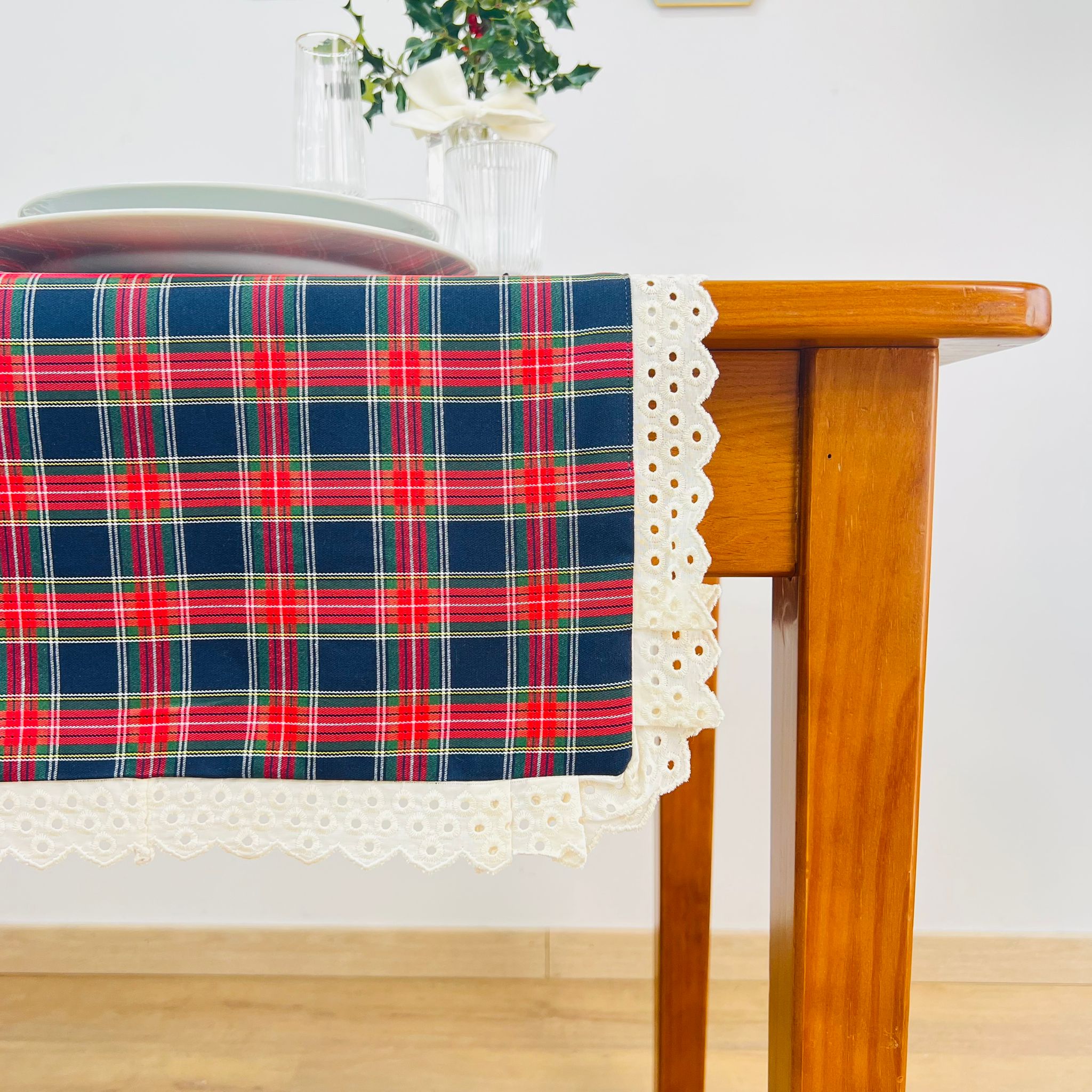 Caminho de Mesa Xmas Chess Renda