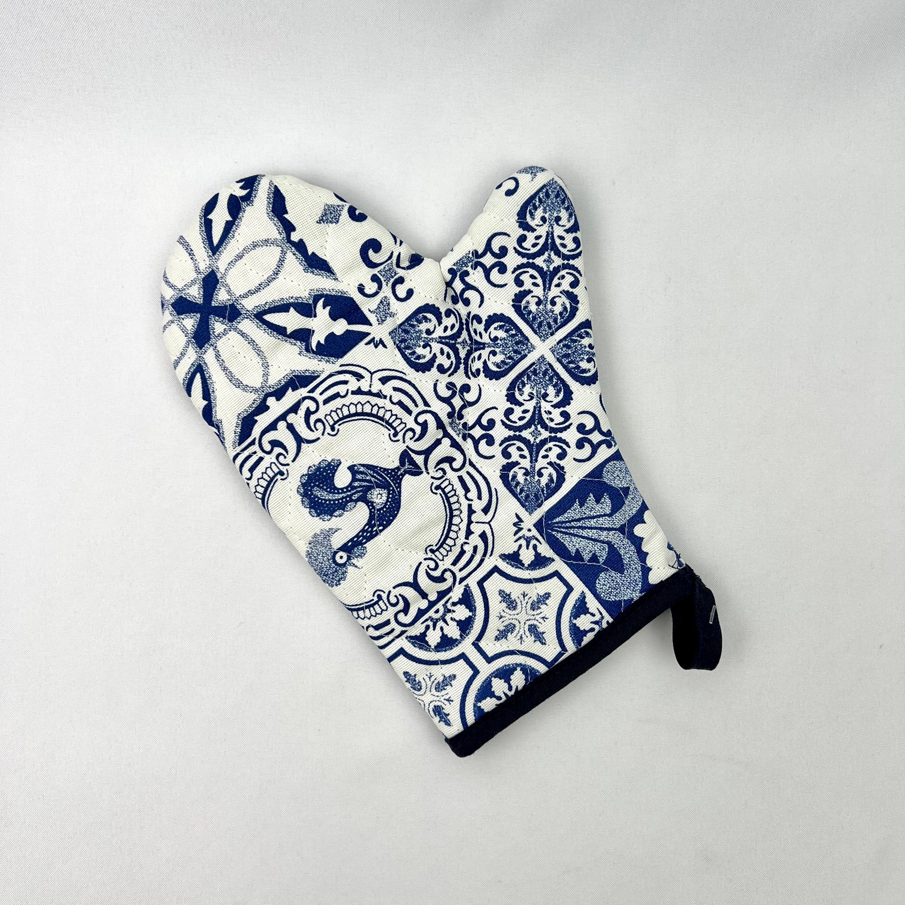Luva Acolchoada Azulejos