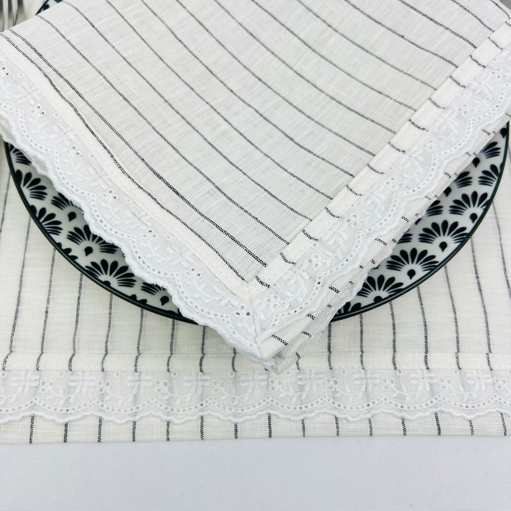 Individual Raya Chic